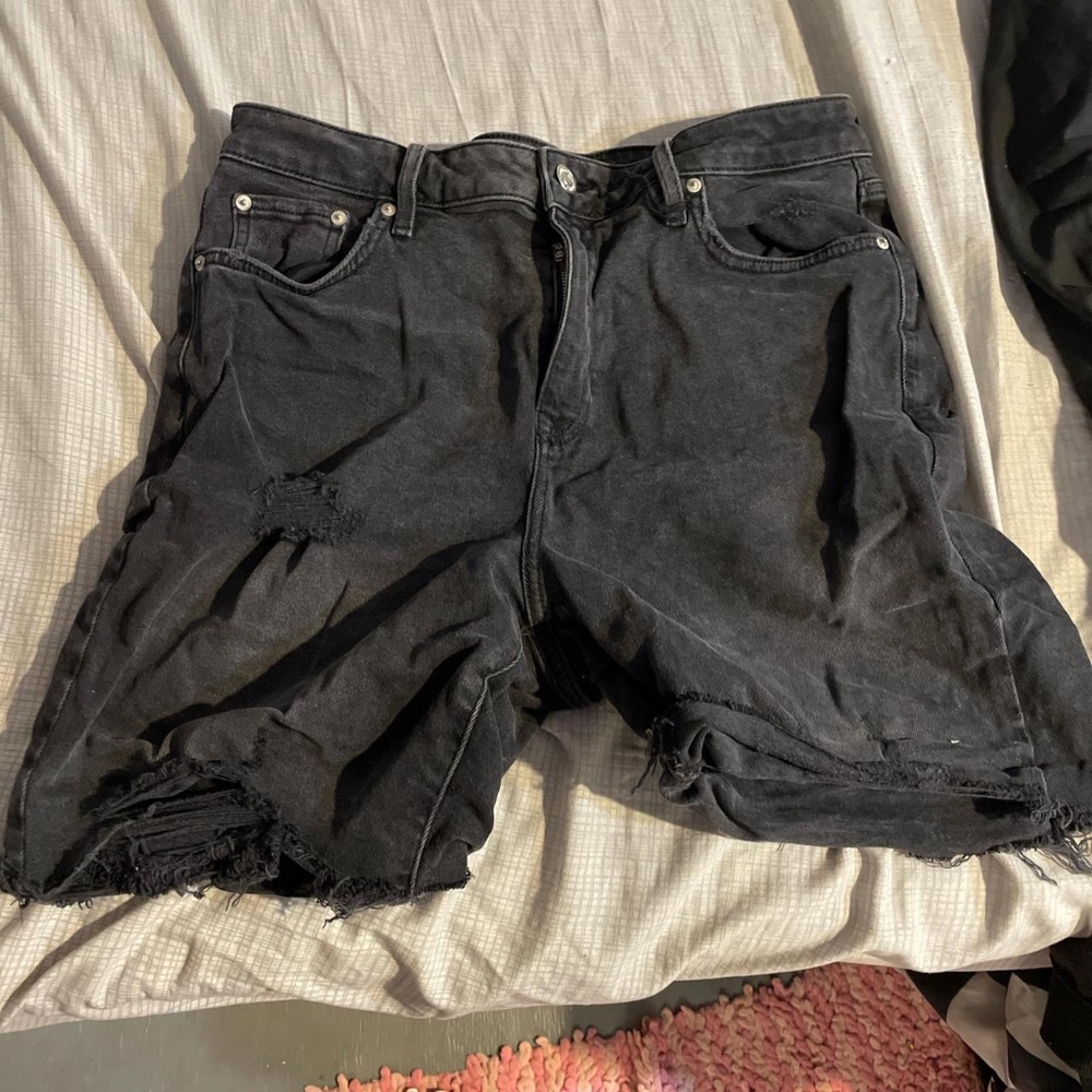 Forever 21 + Black Distressed Bermuda Jean Shorts Size 12